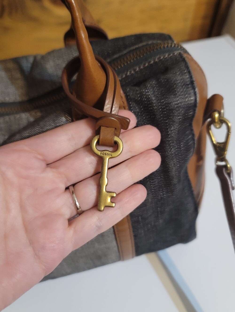 Women’s Two-Tone Denim and Brown Leather Satchel ((FOSSIL))